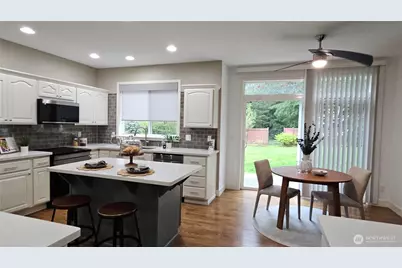 1822 41st Street NW, Gig Harbor, WA 98335 - Photo 14