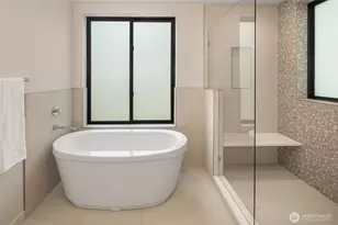 286 118th Ave SE, Bellevue, WA 98005 - Photo 18