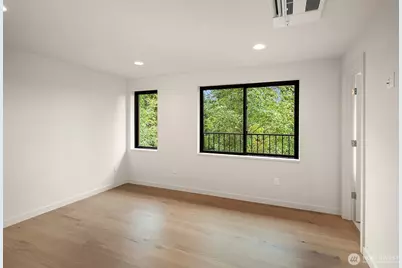 286 118th Avenue SE, Bellevue, WA 98005 - Photo 20