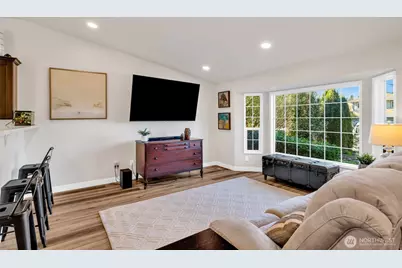 4926 120th Place SE, Everett, WA 98208 - Photo 4