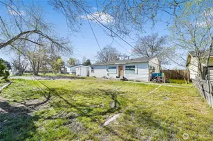 4064 Airway Dr NE, Moses Lake, WA 98837 - Photo 4