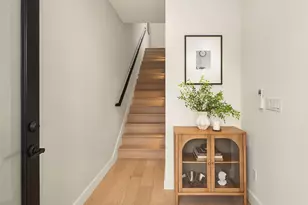 614 5th Ave S, Edmonds, WA 98020 - Photo 2