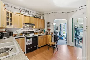 1301 Oxford Ave, Centralia, WA 98531 - Photo 14