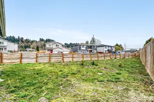 217 Tacoma Blvd S, Pacific, WA 98047 - Photo 26