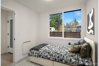 18017 2nd Avenue NE #B, Seattle, WA 98155 - Photo 18