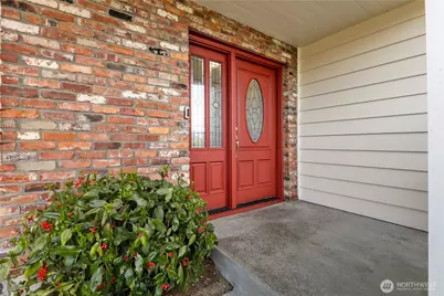 741 S 295th Place, Federal Way, WA 98003 - Photo 4