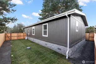 1110 B W Walnut, Centralia, WA 98531 - Photo 2