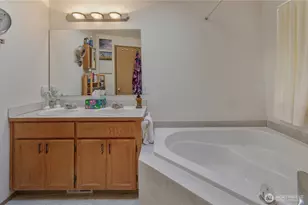 2530 187th St E, Tacoma, WA 98445 - Photo 18