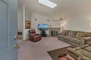 2530 187th St E, Tacoma, WA 98445 - Photo 6