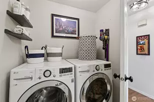 11019 SE 222nd St, Kent, WA 98031 - Photo 16