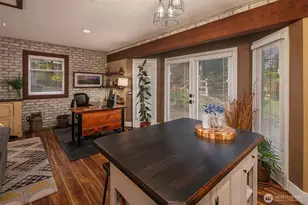 9225 Olympic View Dr, Edmonds, WA 98020 - Photo 28