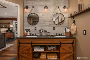 9225 Olympic View Dr, Edmonds, WA 98020 - Photo 32