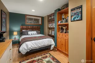 9225 Olympic View Dr, Edmonds, WA 98020 - Photo 20