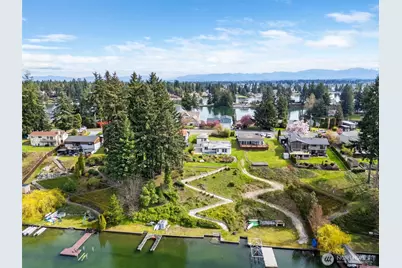 3118 Deer Island Drive E, Lake Tapps, WA 98391 - Photo 36