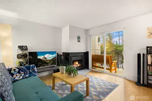 220 SW Clark St, Issaquah, WA 98027 - Photo 10