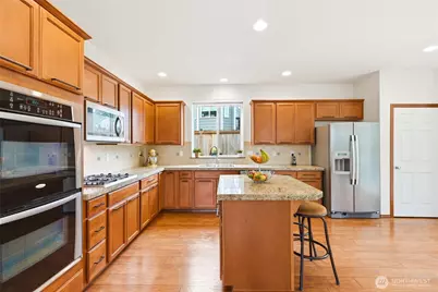 7428 58th Place NE, Marysville, WA 98270 - Photo 12