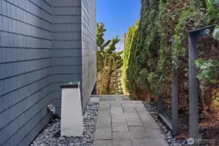 1953 9th Ave W, Seattle, WA 98119 - Photo 4