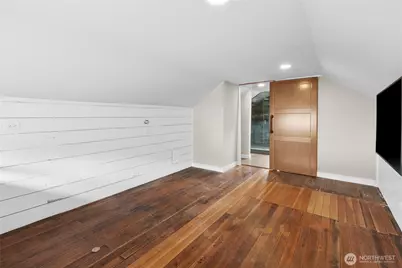 300 S 1st Street, Roslyn, WA 98941 - Photo 22