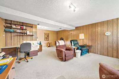 24 158th Place SE, Bellevue, WA 98008 - Photo 18