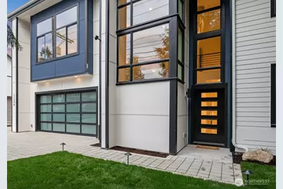 12648 NE 80th Street, Kirkland, WA 98033 - Photo 2