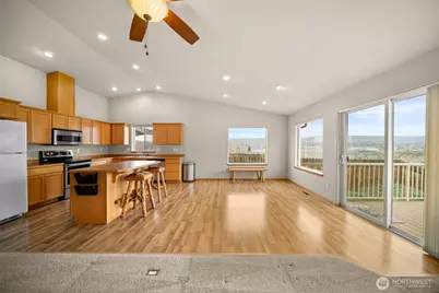 2095 Lasso Drive, Wenatchee, WA 98801 - Photo 12