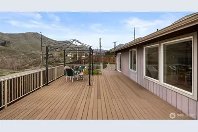 2095 Lasso Drive, Wenatchee, WA 98801 - Photo 32