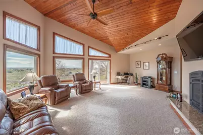 7618 Bouldercrest Road NE, Moses Lake, WA 98837 - Photo 12