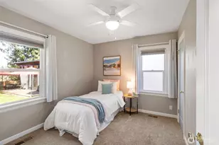 603 N Summit Ave, Bremerton, WA 98312 - Photo 16