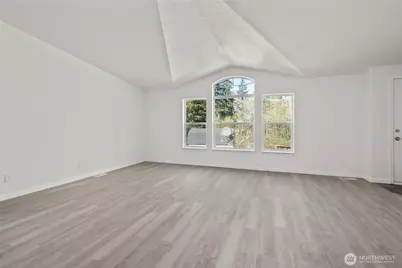 614 Richardson Court, Oak Harbor, WA 98277 - Photo 32