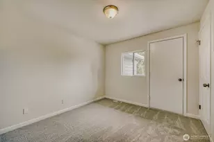 8305 43rd Pl W, University Place, WA 98466 - Photo 2