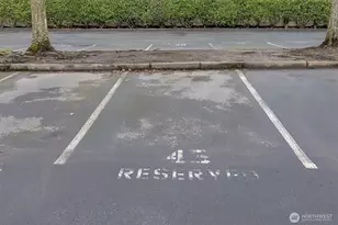 201 Galer St, Seattle, WA 98109 - Photo 24