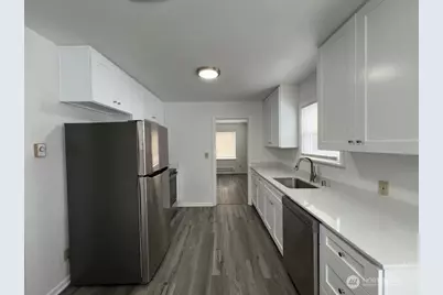 3119 Bridgeport Way W, University Place, WA 98466 - Photo 6