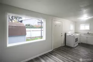 3119 Bridgeport Way W, University Place, WA 98466 - Photo 26