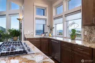 4309 Marine Crest Place, Anacortes, WA 98221 - Photo 14