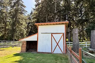 11621 Devin Ln SE, Yelm, WA 98597 - Photo 26