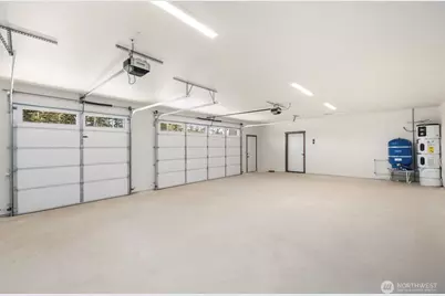 1676 Pedersen Farm Lane, Oak Harbor, WA 98277 - Photo 32