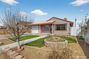417 SE H St, Quincy, WA 98848 - Photo 2