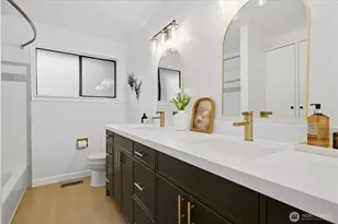 1705 NE 130th Pl, Seattle, WA 98125 - Photo 18