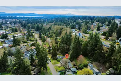 1705 NE 130th Place, Seattle, WA 98125 - Photo 30