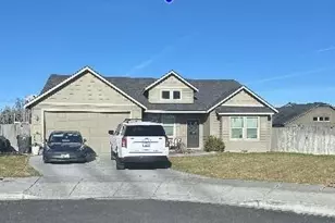 1324 E Polk Ct, Moses Lake, WA 98837 - Photo 1