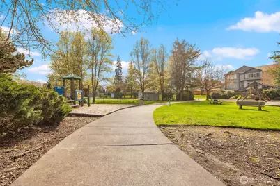 17915 25th Avenue E, Tacoma, WA 98445 - Photo 36