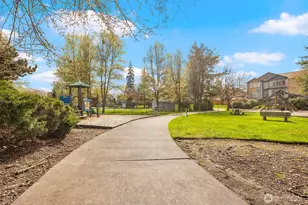 17915 25th Ave E, Tacoma, WA 98445 - Photo 36