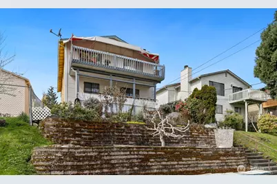 5233 33rd Avenue S, Seattle, WA 98118 - Photo 2