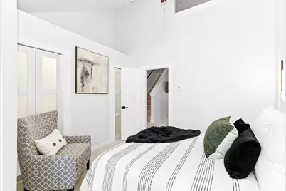 15107 NE 81st Way #102, Redmond, WA 98052 - Photo 14