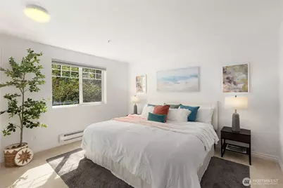 18501 SE Newport Way #H235, Issaquah, WA 98027 - Photo 10