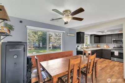 505 N Hubbard Avenue, Yacolt, WA 98675 - Photo 4