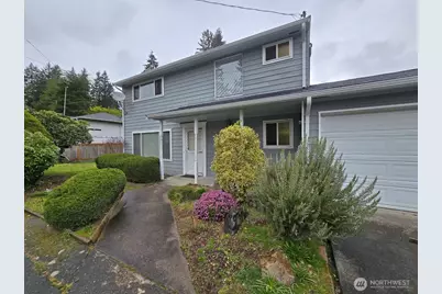16301 N Wallingford Avenue N, Shoreline, WA 98133 - Photo 1