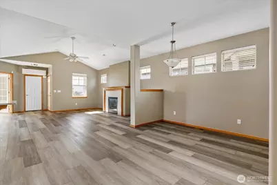 1611 SW Vanguard Street, Oak Harbor, WA 98277 - Photo 18