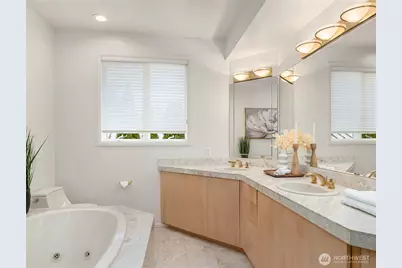 936 170th Place SE, Bellevue, WA 98008 - Photo 28