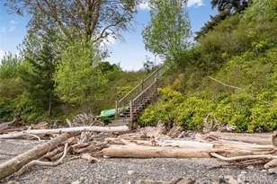 8480 Thompson Beach Rd, Anacortes, WA 98221 - Photo 38